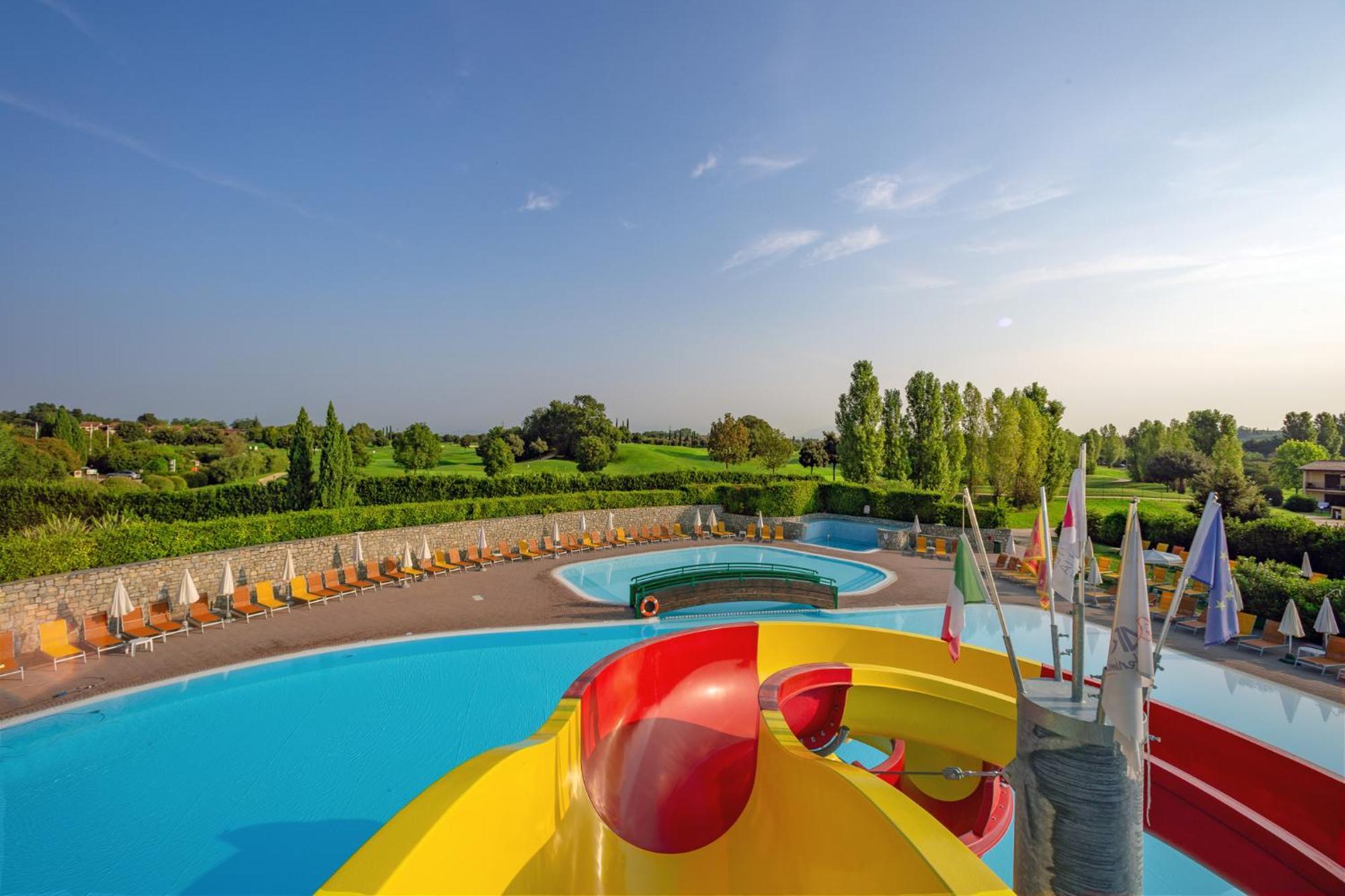 Apartment In Peschiera Del Garda 22085 Exteriör bild
