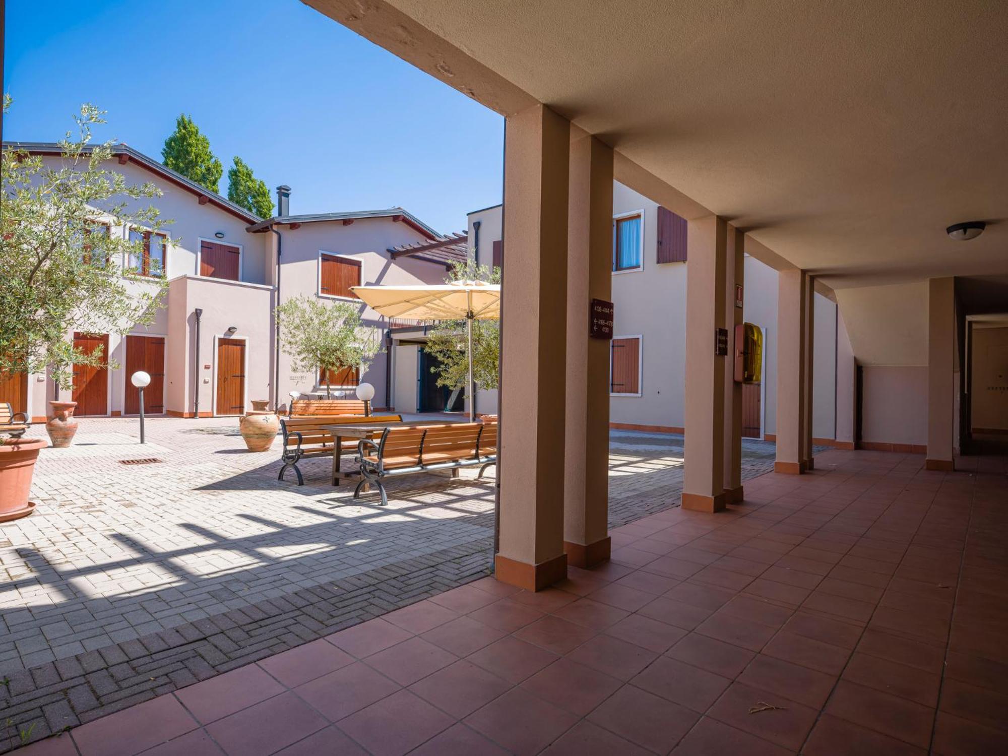 Apartment In Peschiera Del Garda 22085 Exteriör bild