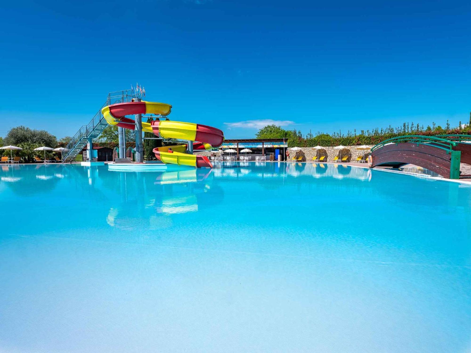 Apartment In Peschiera Del Garda 22085 Exteriör bild